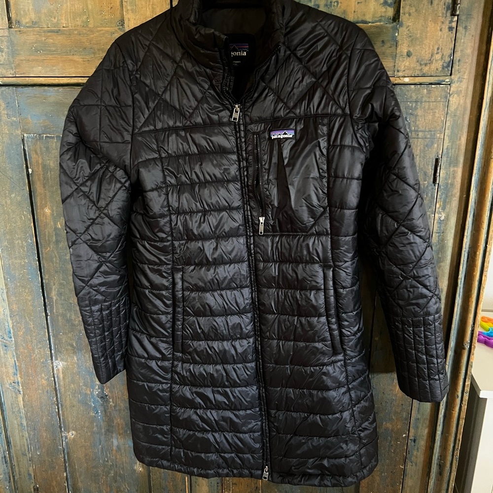 Womens Patagonia parka large (fits like medium)